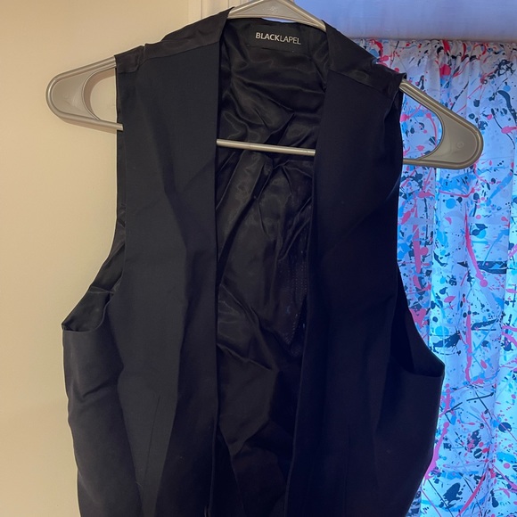 Full Black Lapel suit for a small person in the size small-medium range - Picture 7 of 10